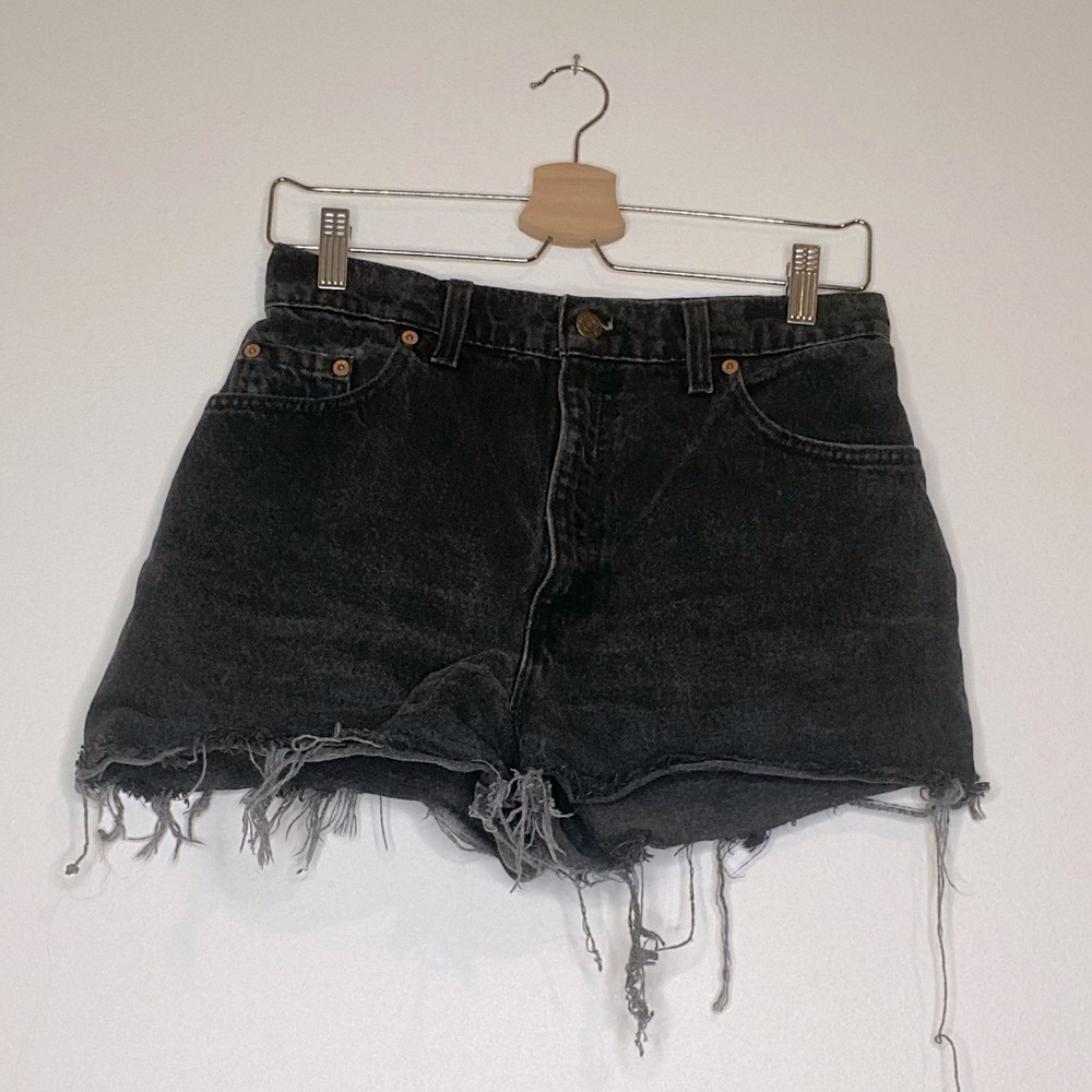 Levi’s Distressed black denim Shorts Size waist 28”
